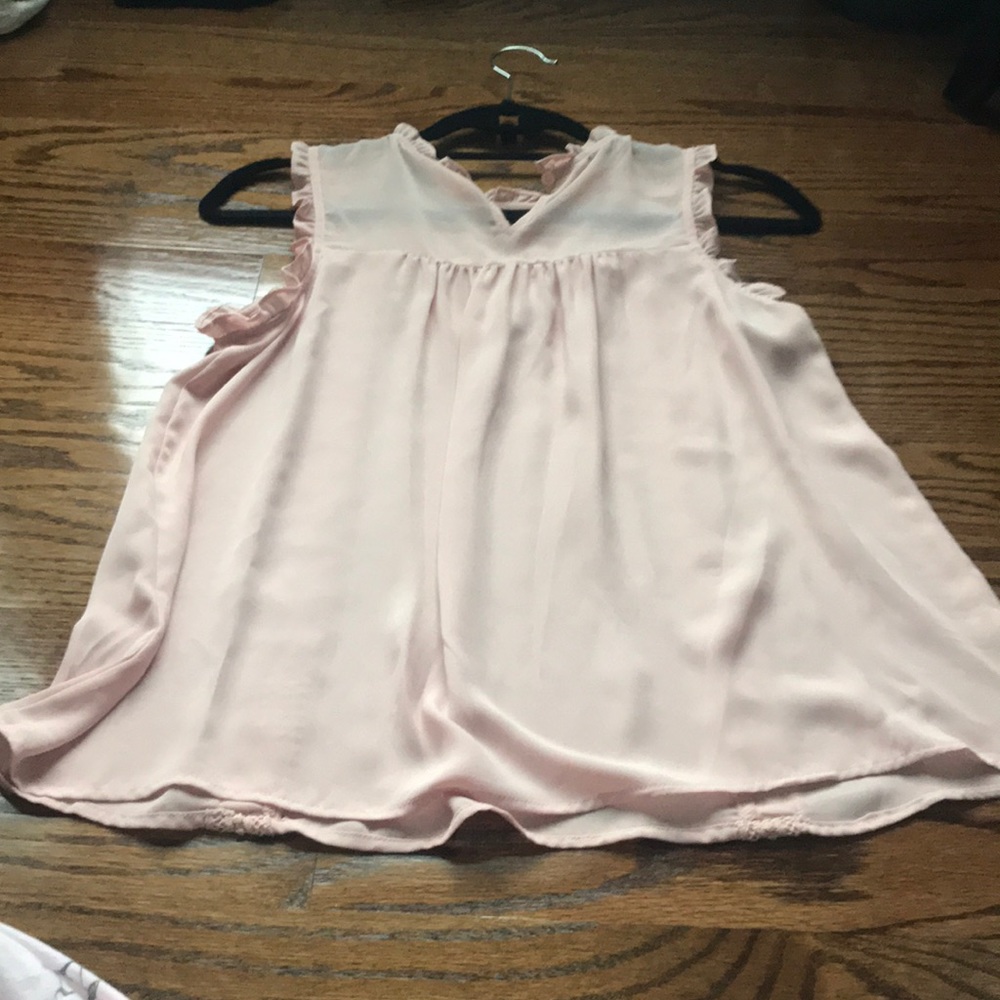Pink top - Picture 3 of 4